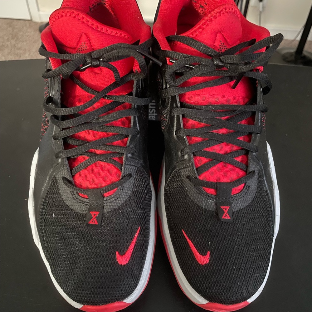 Nike size 10.5 Paul George 13